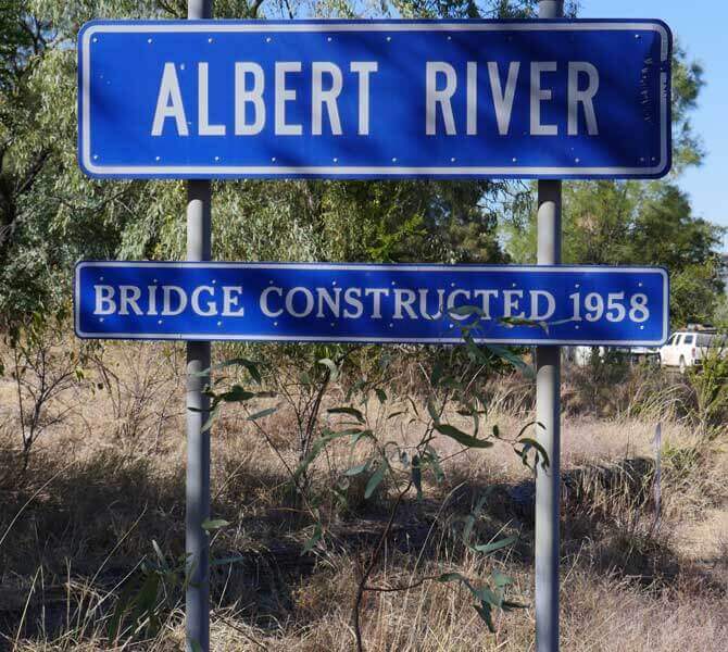 yagurli-tourstagalong-4wd-2